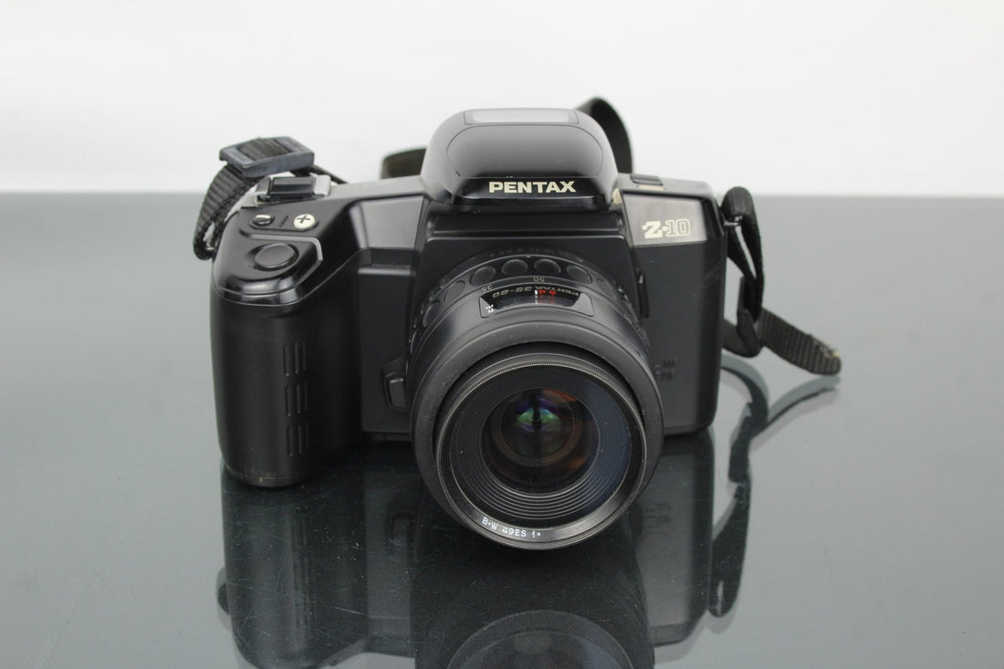 Pentax Z-10 Review: Affordable 90s Autofocus SLR - Dutch|Thrift