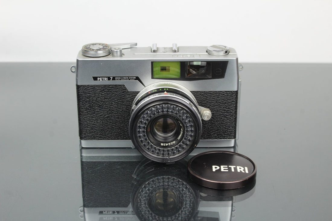 Petri 7 Review: Vintage Rangefinder in 2025 - Dutch|Thrift