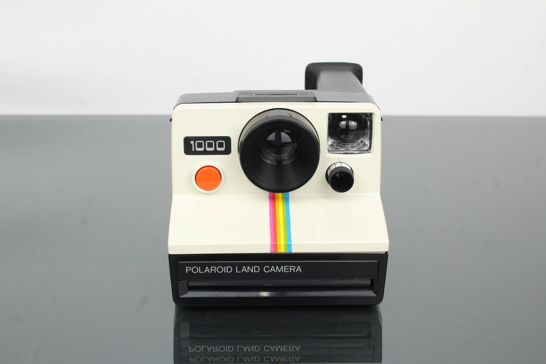 Polaroid 1000 Land Camera: Retro Made Modern - Dutch|Thrift