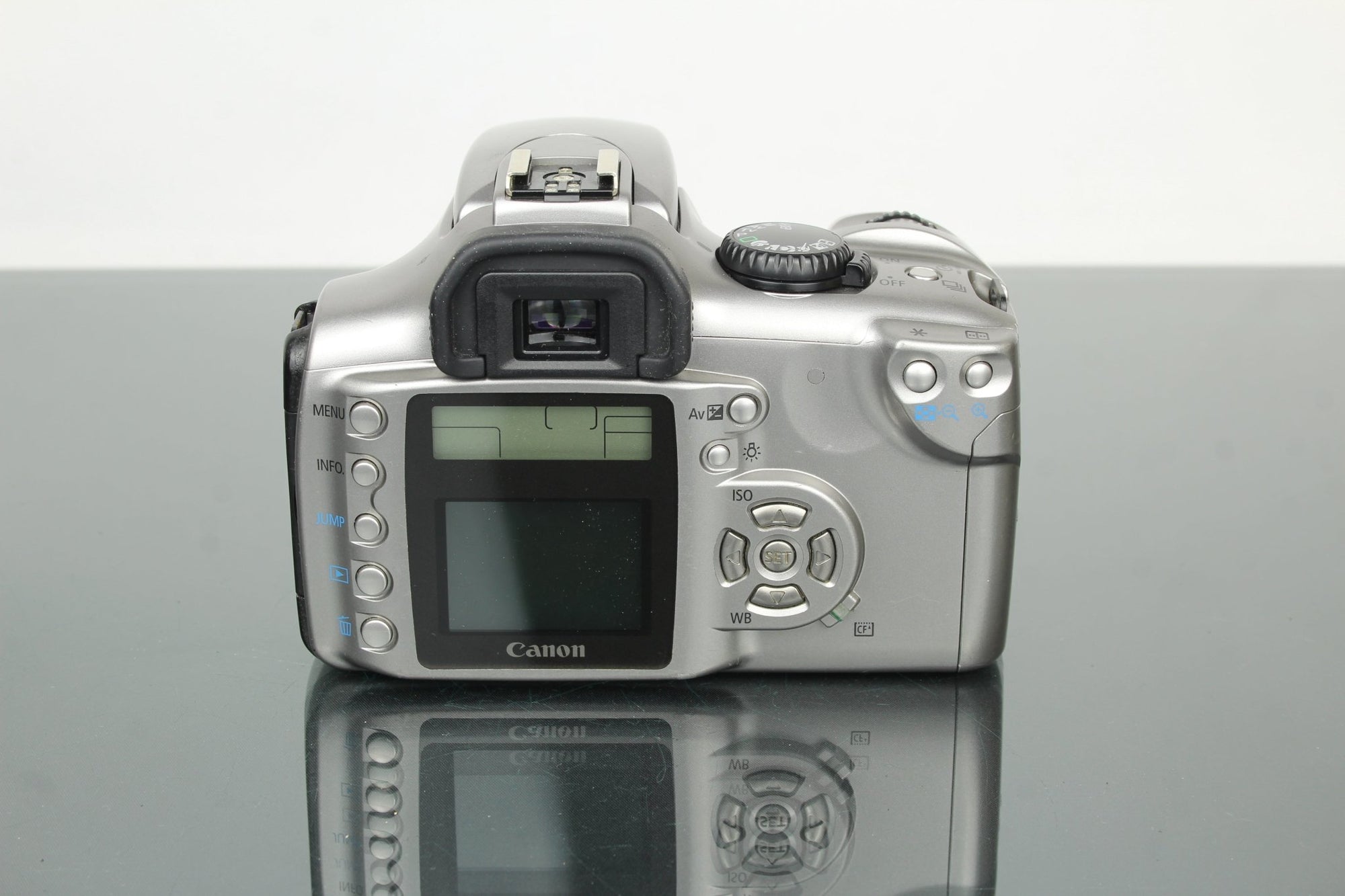 Canon EOS 300D - Dutch|Thrift