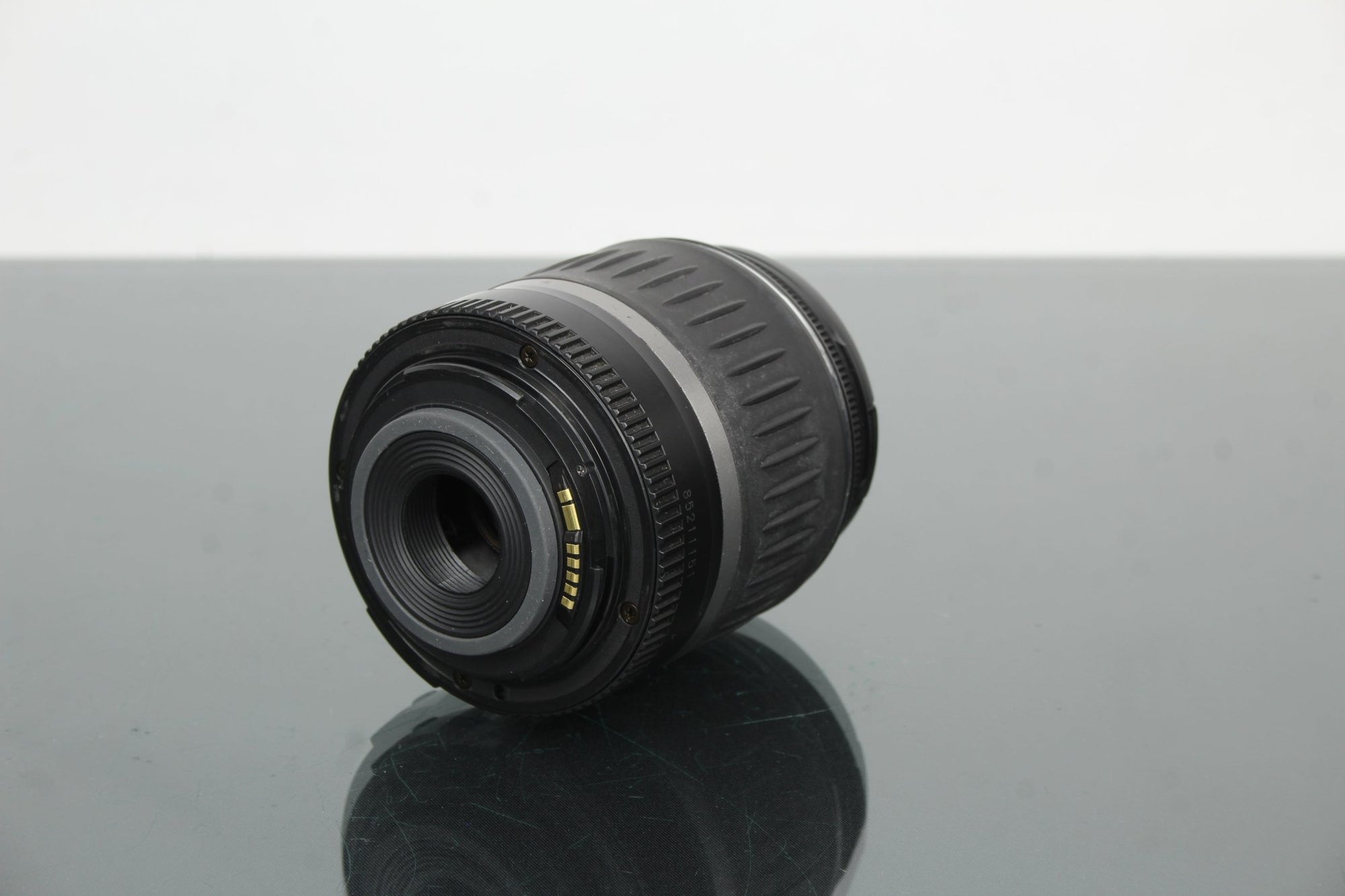 Canon EOS 300D + EF - S 18 - 55mm 1:3.5 - 5.6 Canon lens - Dutch|Thrift