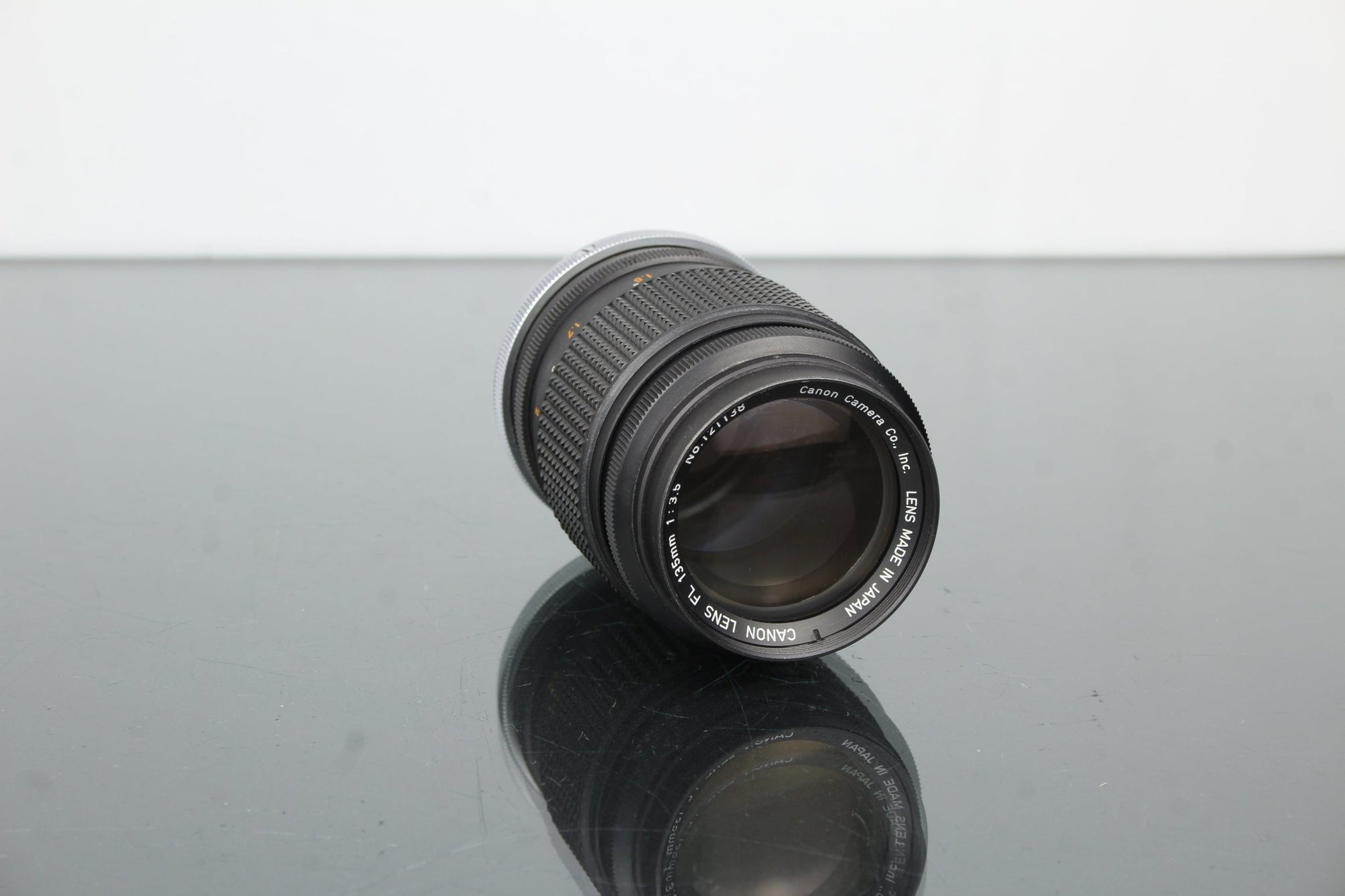 Canon FL 135mm 1:3.5 - Dutch|Thrift