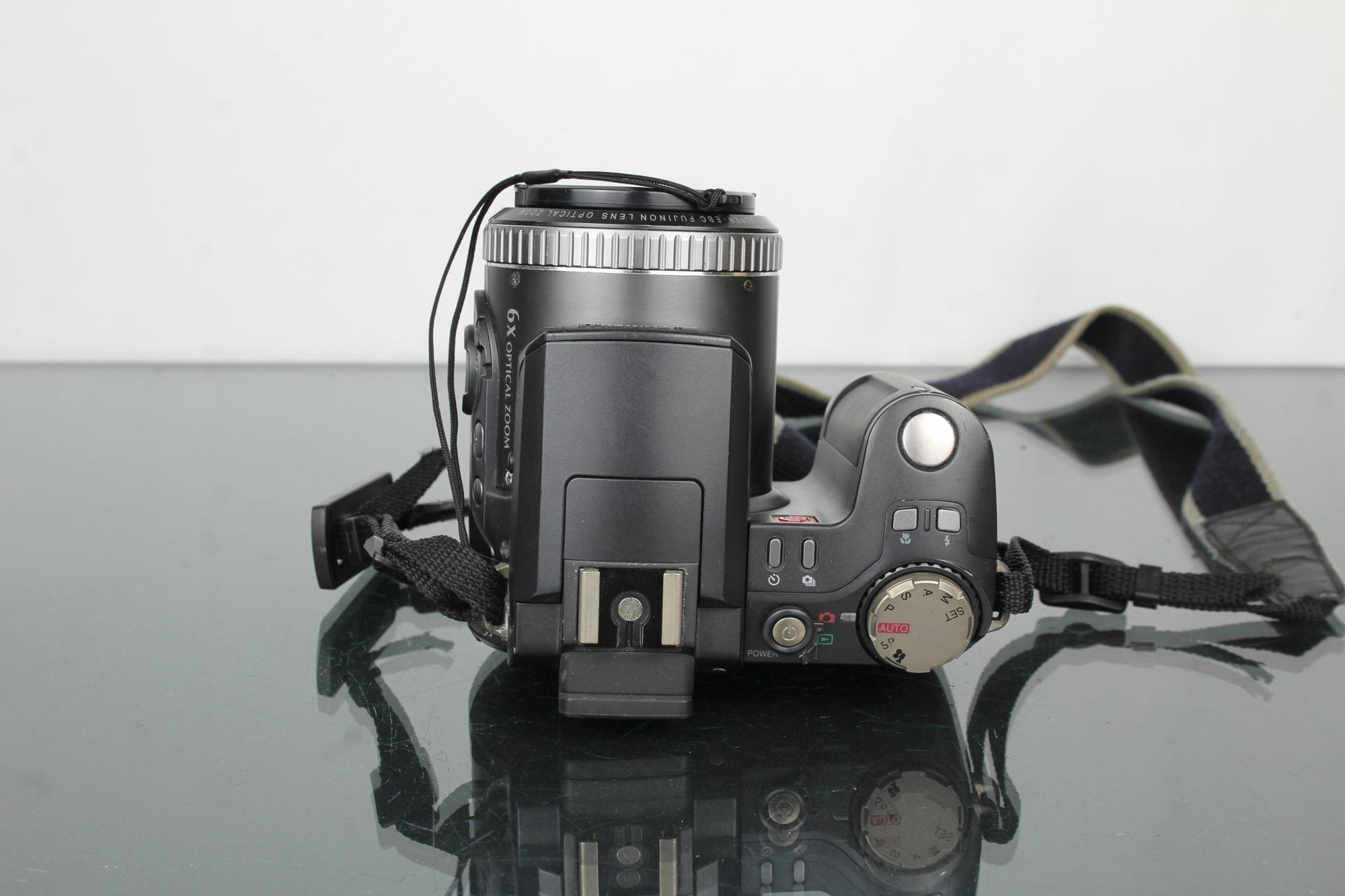 Fujifilm FinePix 6900 - Dutch|Thrift