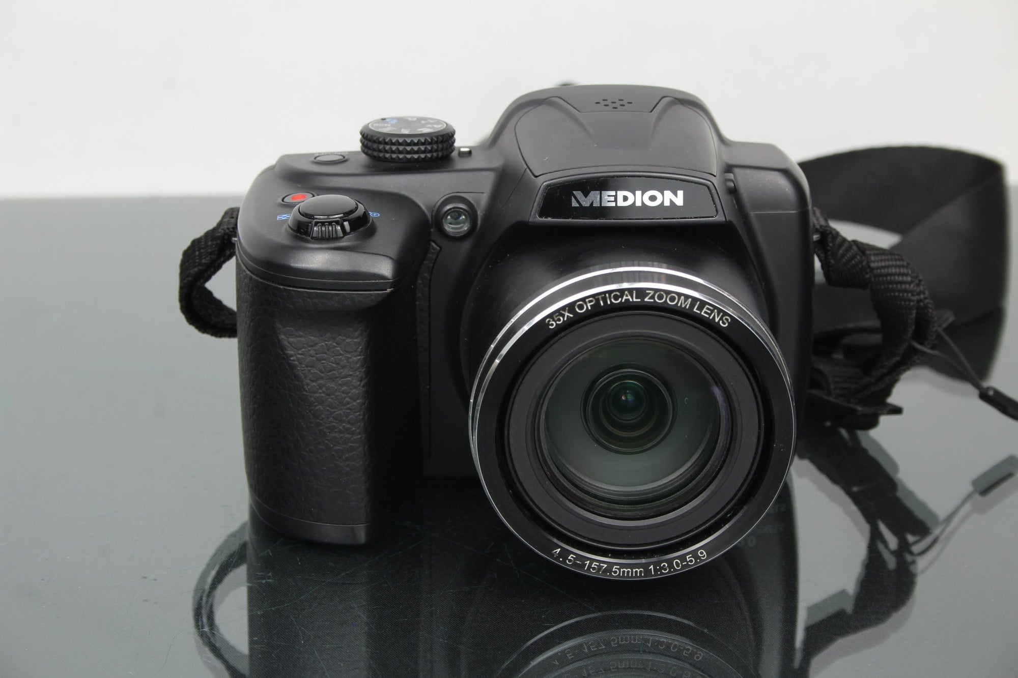 Medion LIFE X44022 - Dutch|Thrift