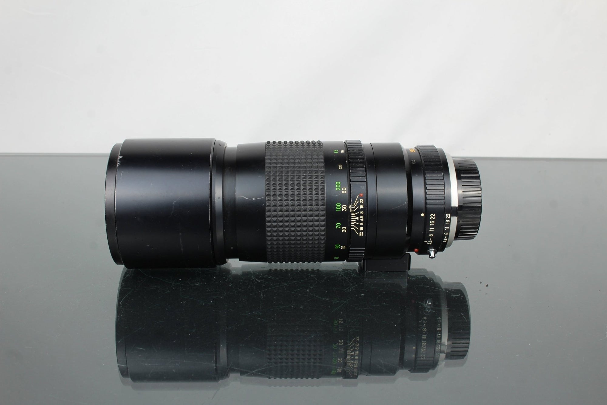 Minolta 1:4.5 f=300mm Lens - MD Mount - Dutch|Thrift