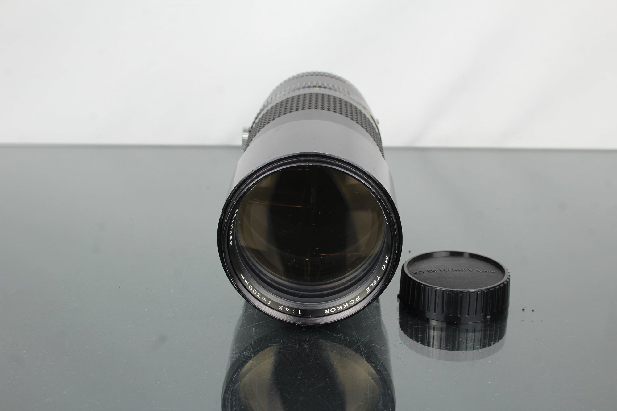 Minolta 1:4.5 f=300mm Lens - MD Mount - Dutch|Thrift