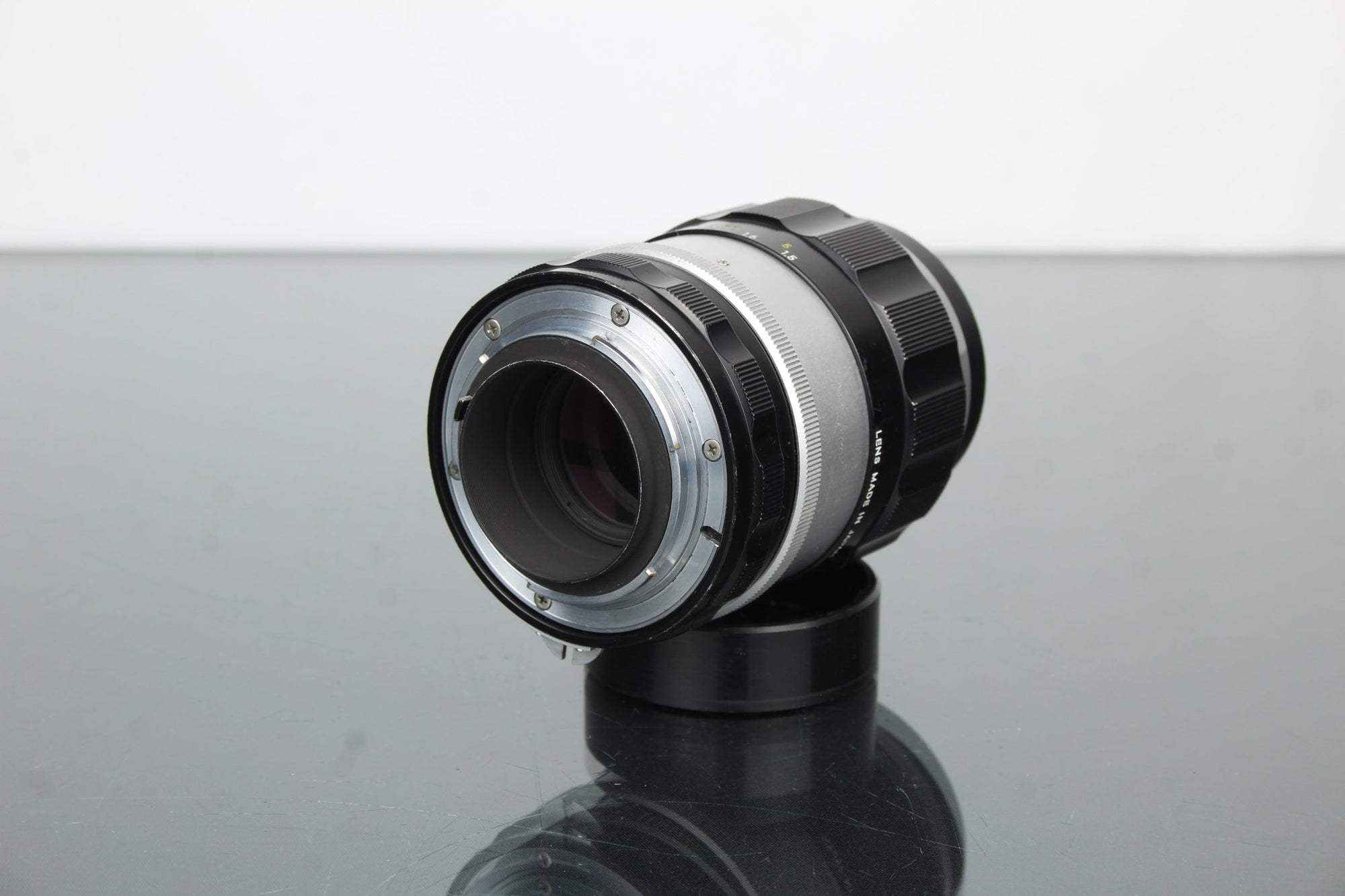 Nikon Nikkor - Q.C Auto 135mm Nikon F Pre - AI Mount - Dutch|Thrift