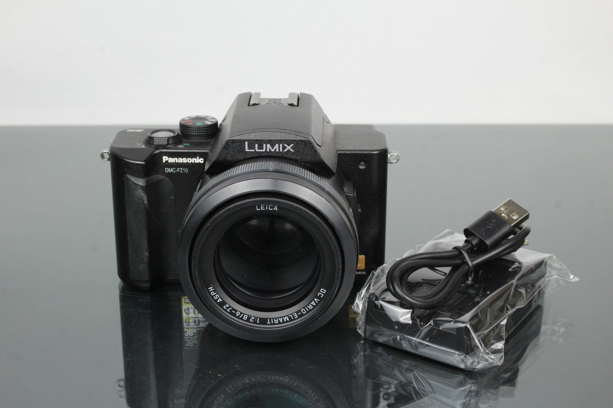 Panasonic Lumix DMC - FZ10 - Dutch|Thrift