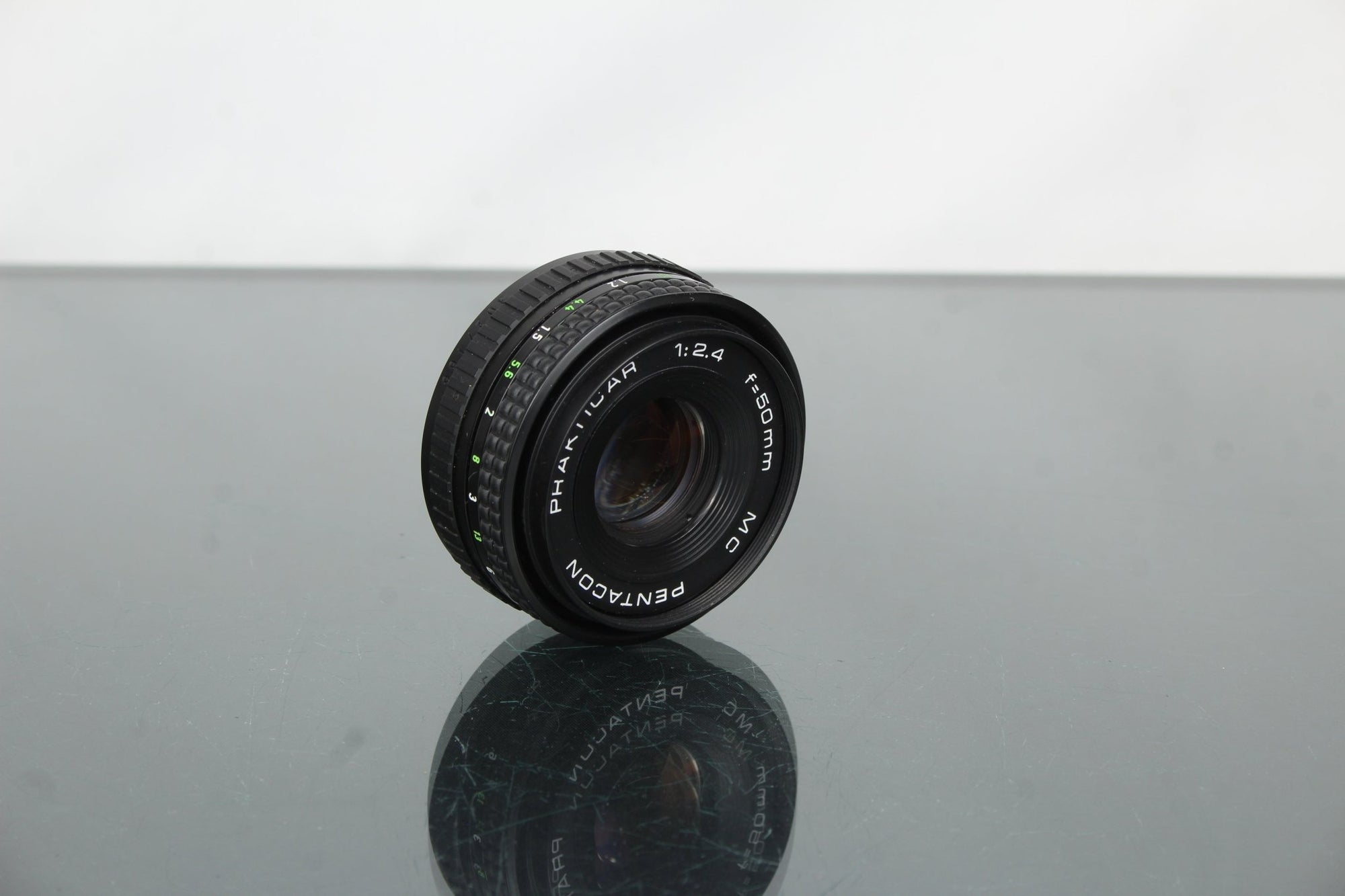 Pentacon Prakticar 1:2.4 50mm PB mount - Dutch|Thrift