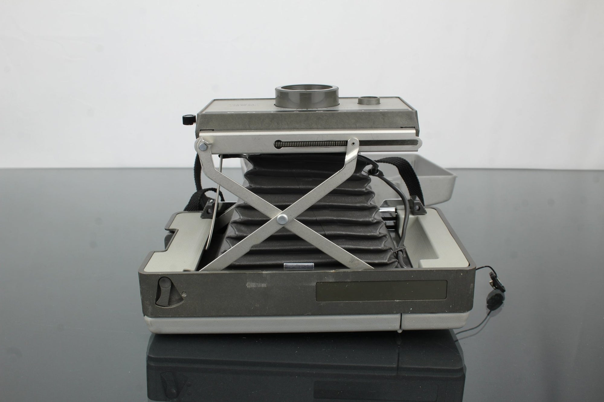 Polaroid 320 - Dutch|Thrift