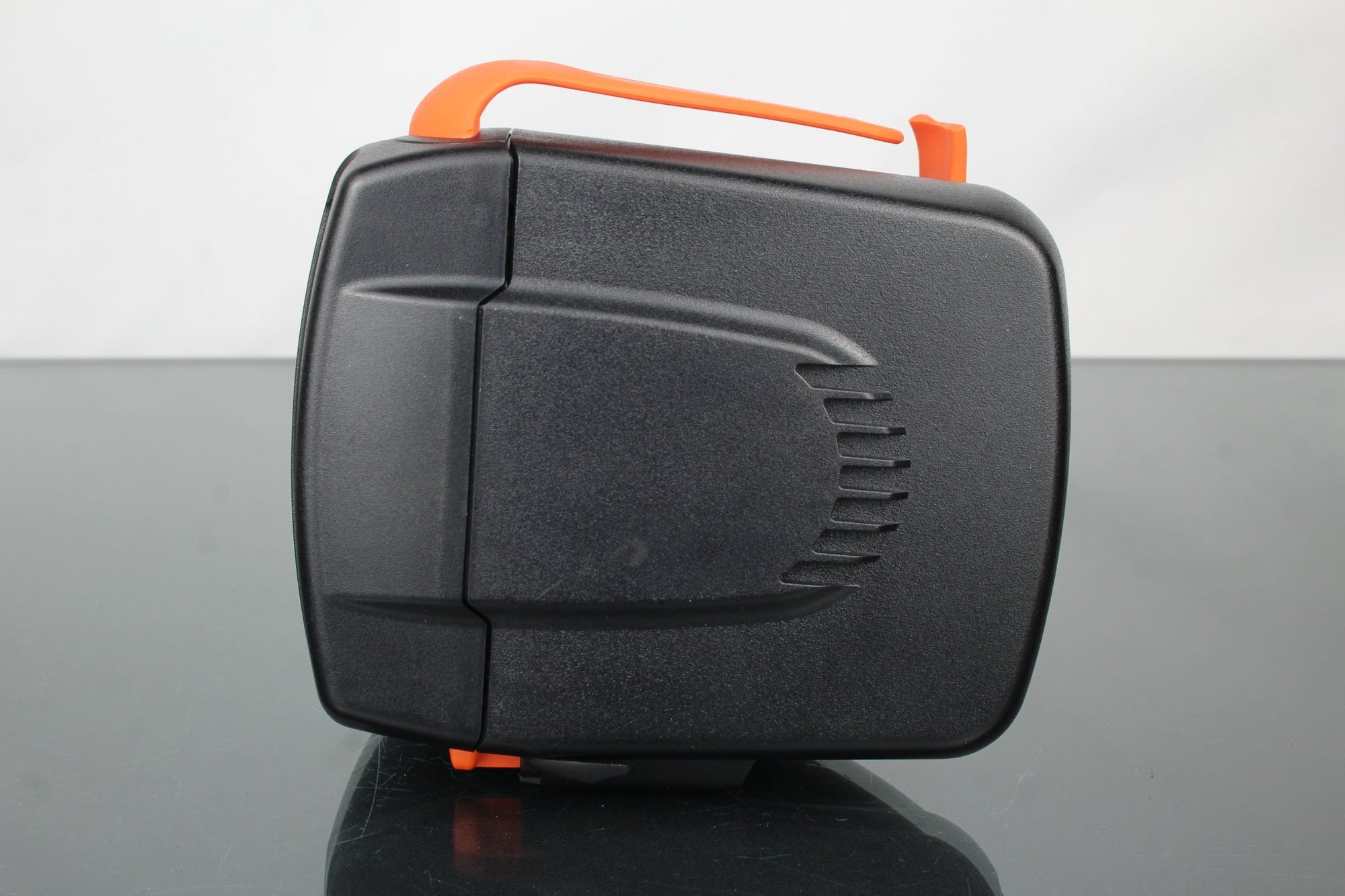 Polaroid 600 Extreme - Dutch|Thrift