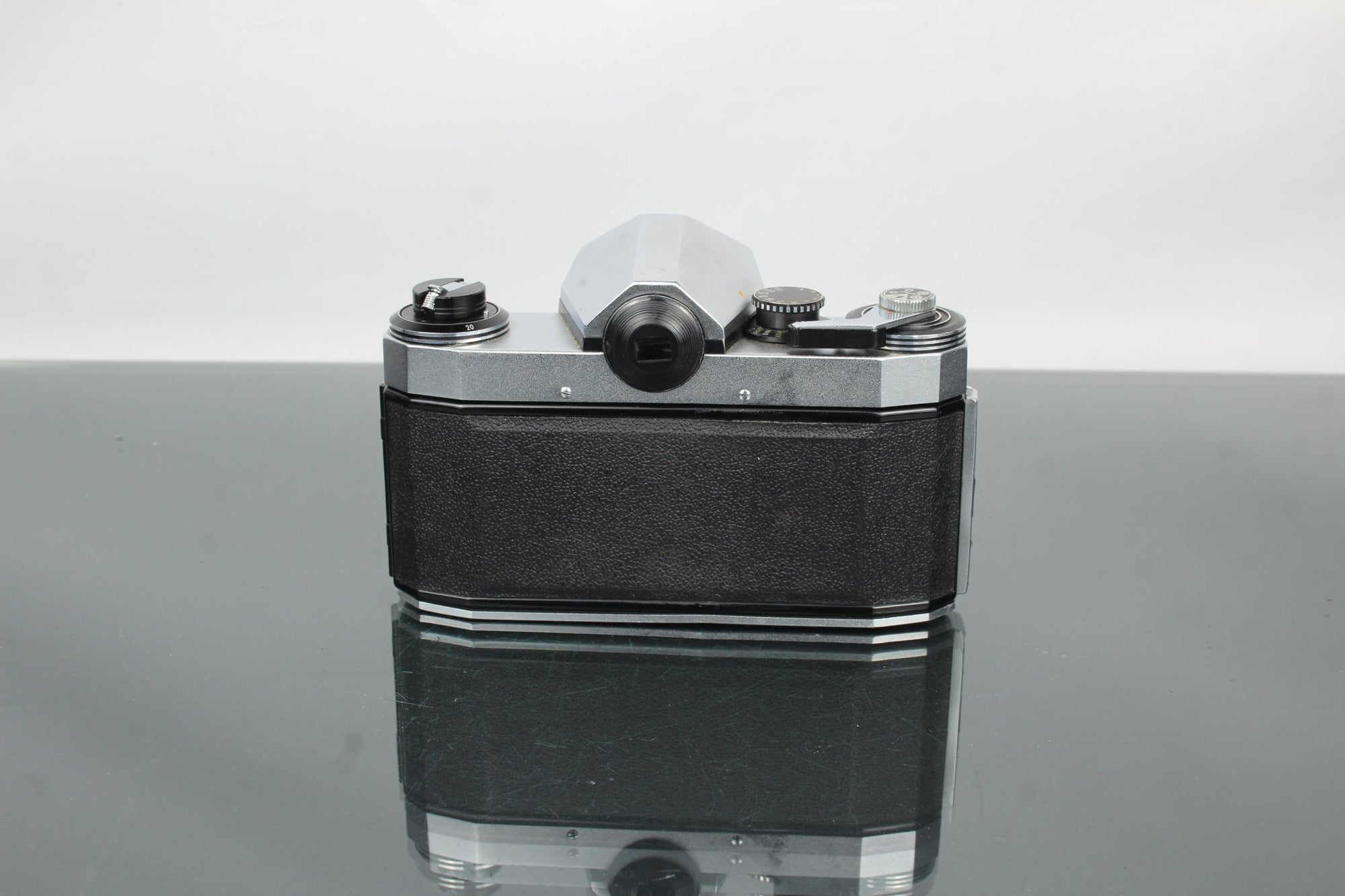 RevueFlex SL + Revuenon 50mm 1.8 lens - Dutch|Thrift