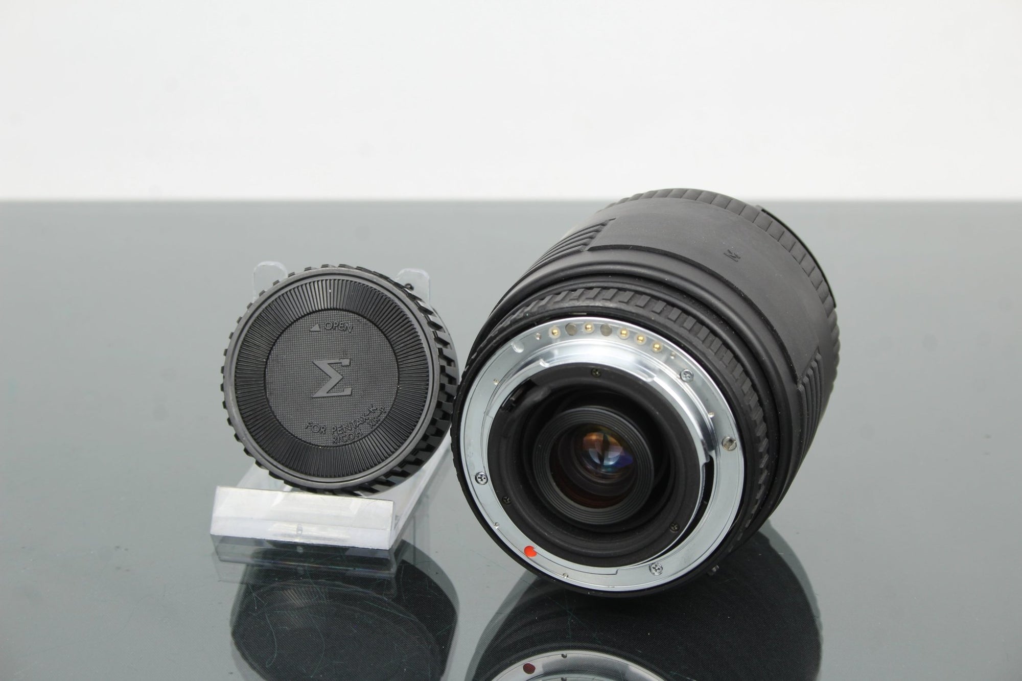 Sigma Auto Focus UC Zoom 70 - 210mm 1:4 - 5.6 Pentax Mount - Dutch|Thrift