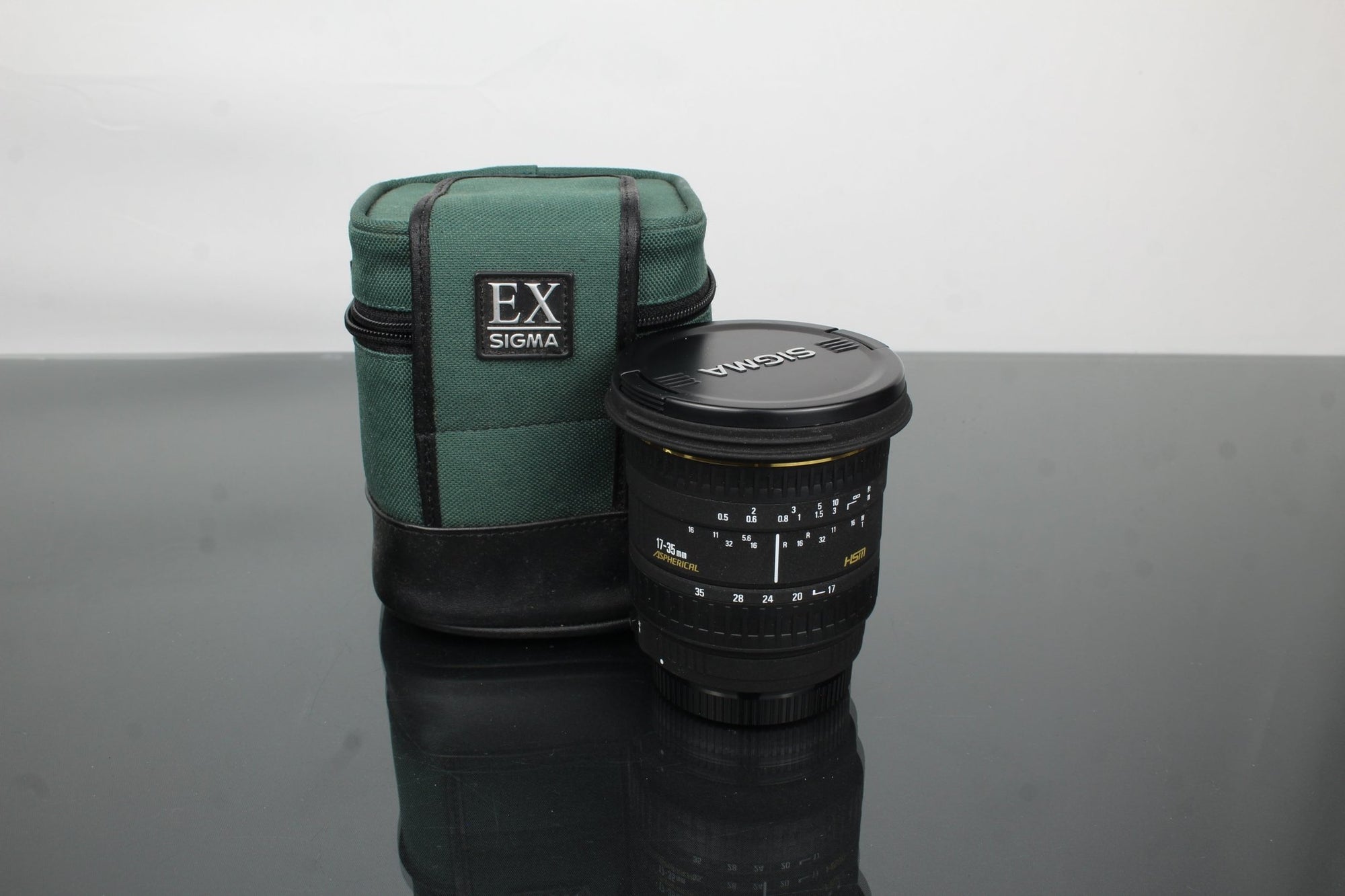 Sigma EX HSM 17 - 35mm 1:2.8 - 4 Canon EF mount - Dutch|Thrift