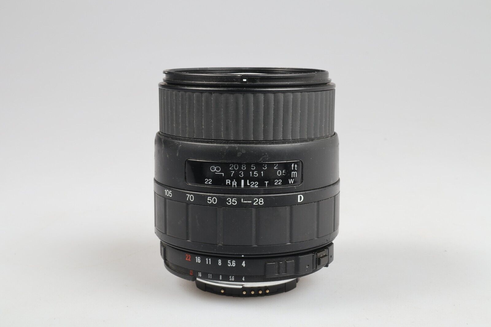 Sigma UC Zoom Lens | 28 - 105mm 1:4 - 5.6 | Minolta A Mount - Dutch|Thrift