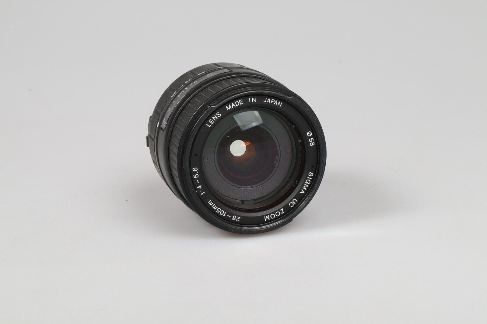 Sigma UC Zoom Lens | 28 - 105mm 1:4 - 5.6 | Minolta A Mount - Dutch|Thrift