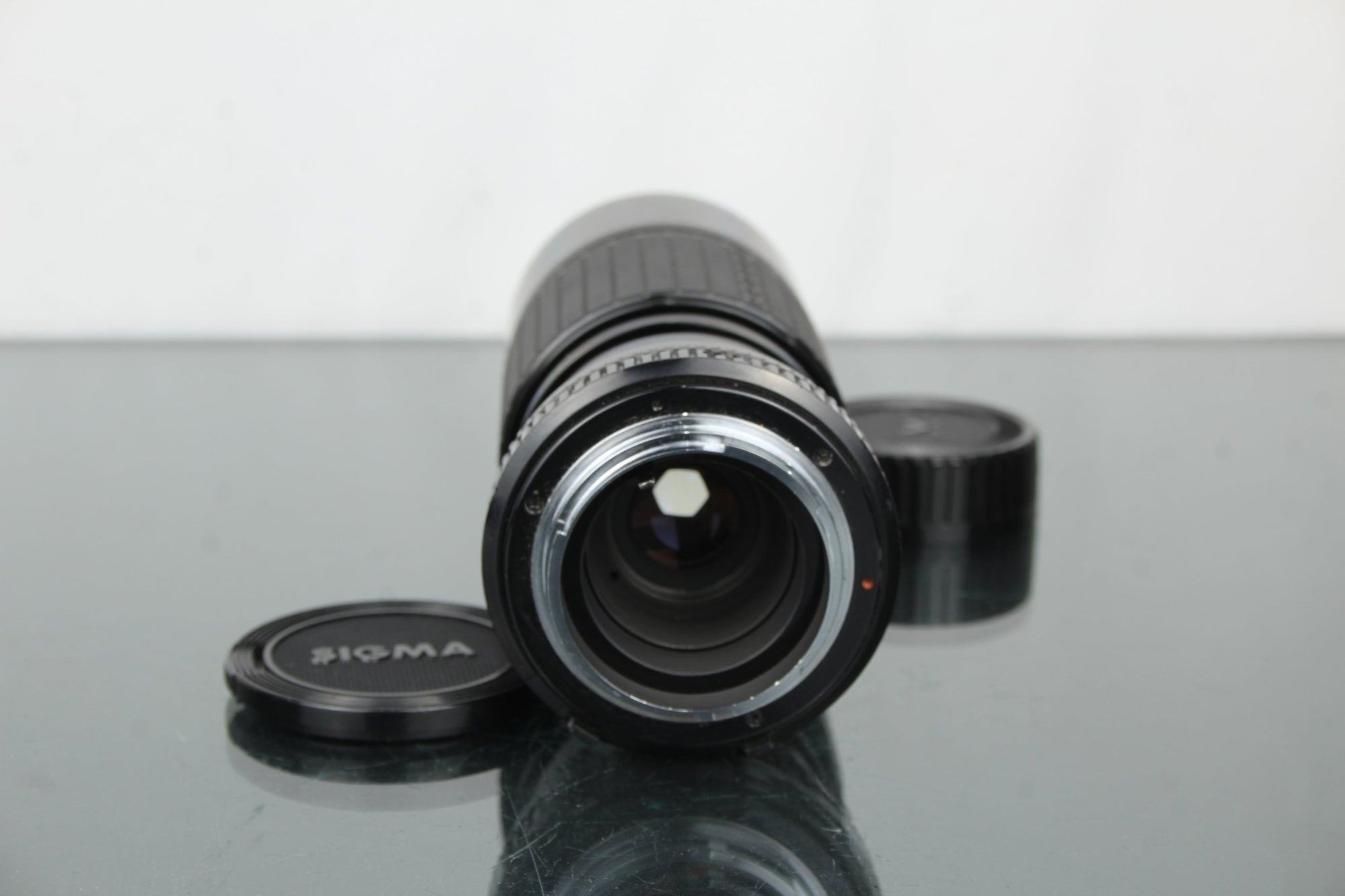 Sigma zoom 1:4.5 100 - 200mm Minolta MD mount - Dutch|Thrift