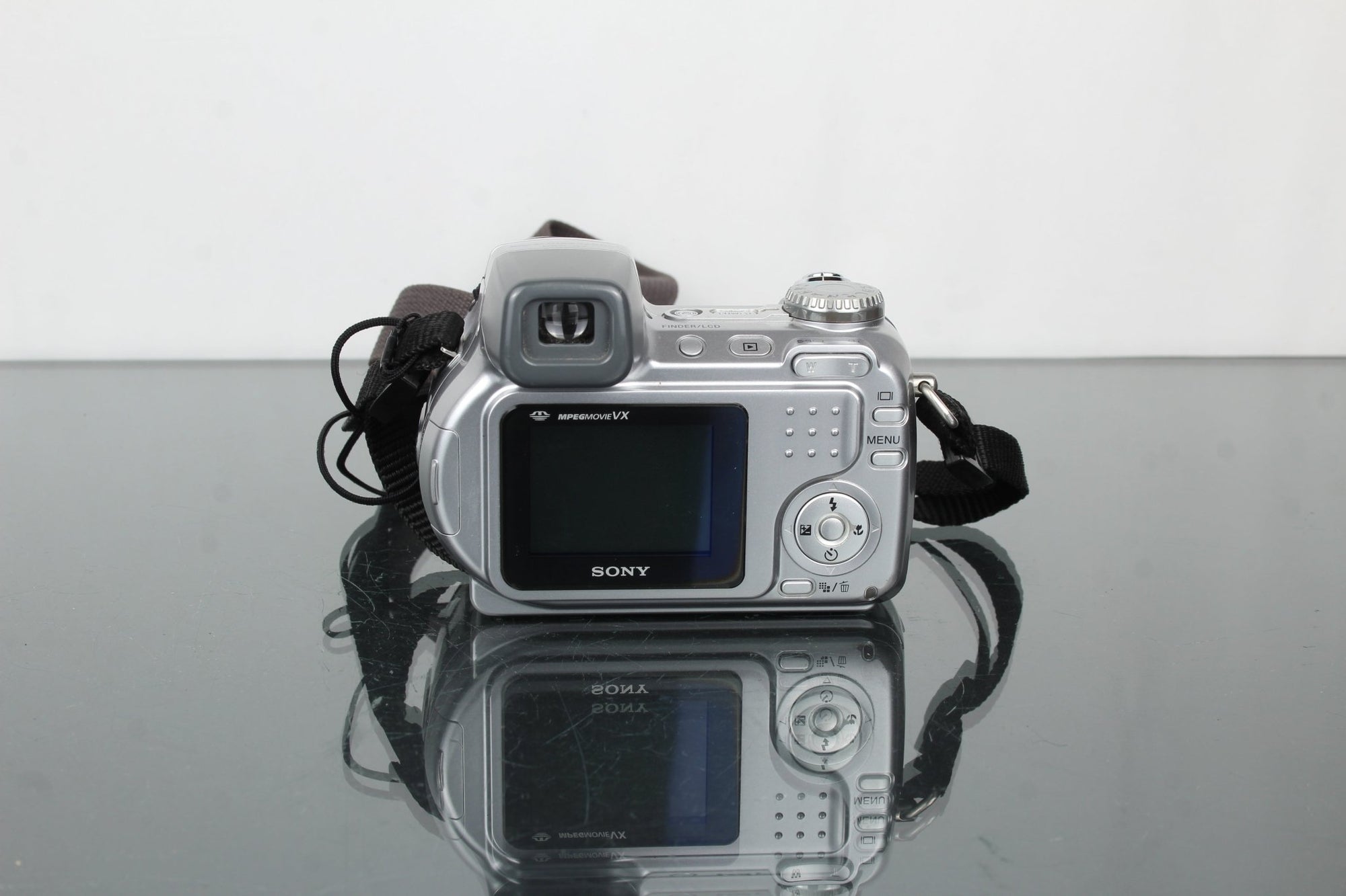 Sony Siper SteadyShot DSC - H2 - Dutch|Thrift