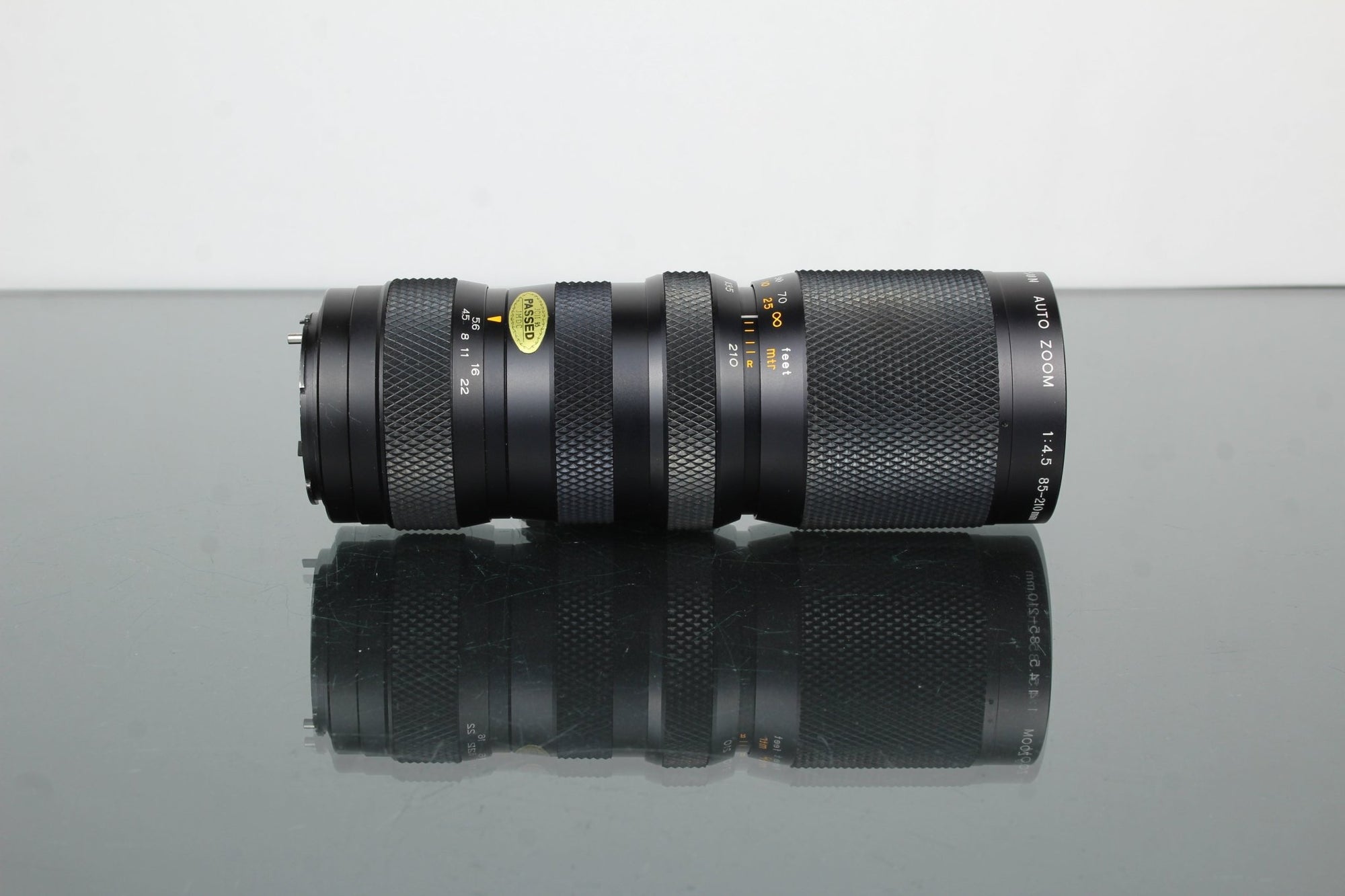 Sun auto zoom 85 - 210mm Contax/Yashica Mount - Dutch|Thrift