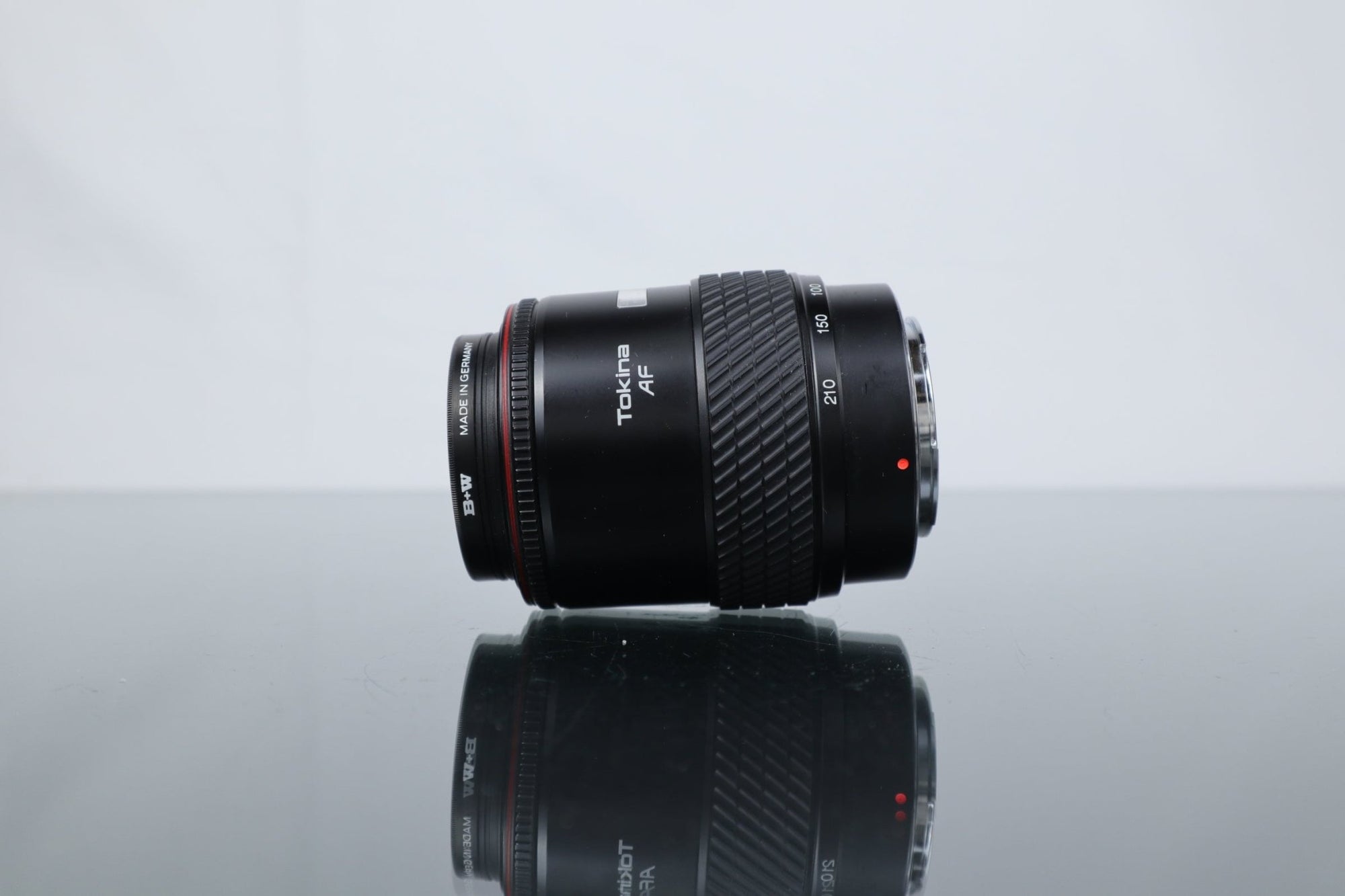Tokina AF 70 - 210 1:4 - 5.6 A Mount - Dutch|Thrift