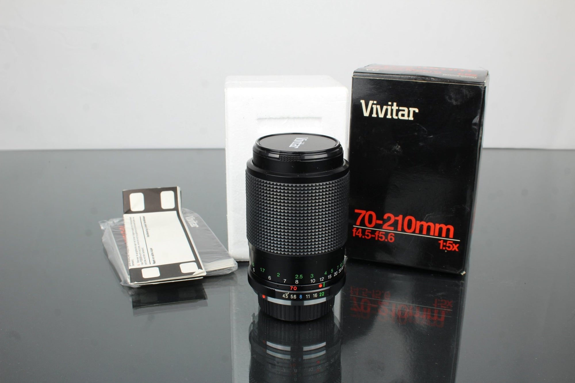 Vivitar 70 - 210mm 1:4.5 - 5.6 Contax / Yashica mount - Dutch|Thrift