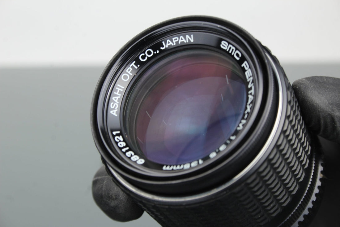 Pentax-M 135mm f/3.5 Review: Classic Glass in 2025 - Dutch|Thrift