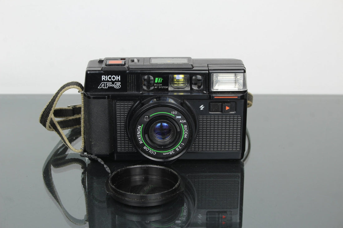 Ricoh AF-5 Review: Compact Film Classic of 2025 - Dutch|Thrift