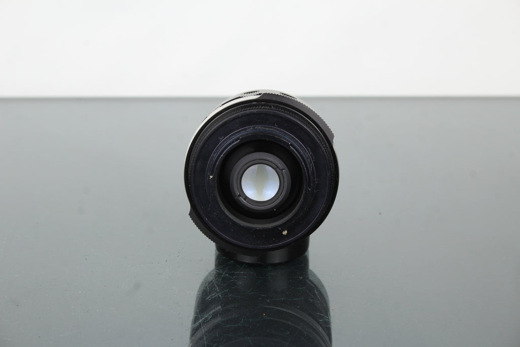 Soligor 1:2.8 f=28mm M42 Bevestiging