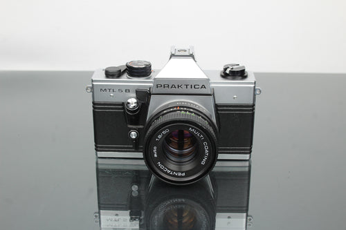 Praktika MLT 5 B + Pentacon auto 1.8/50 lens (M42 bevestiging)