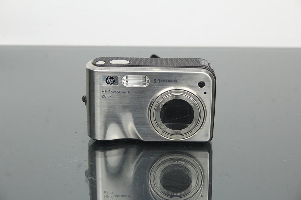HP Photosmart R817