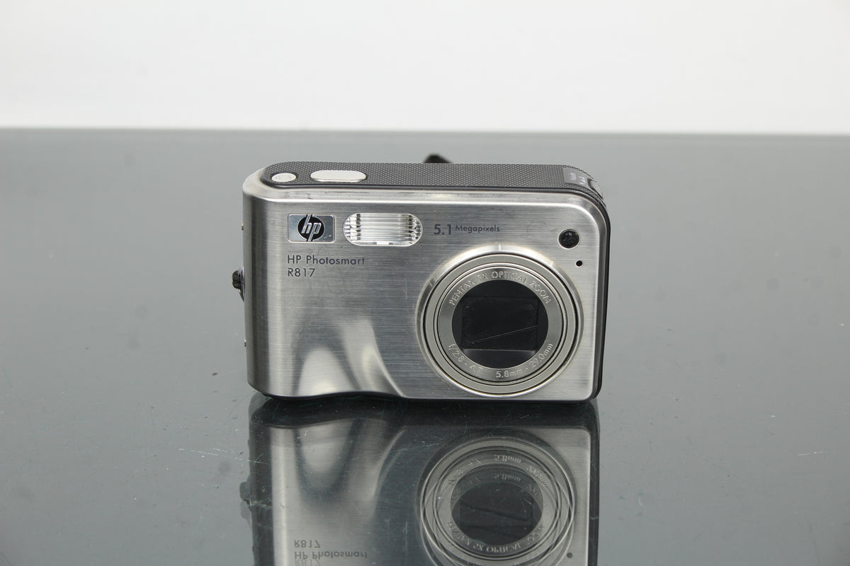 HP Photosmart R817