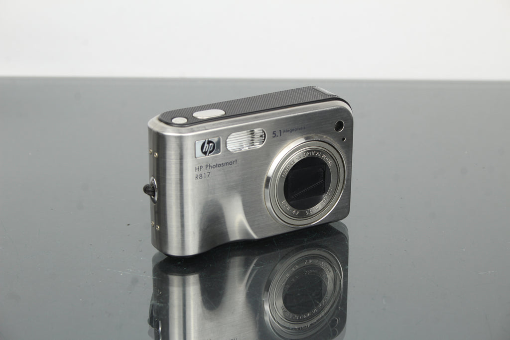 HP Photosmart R817