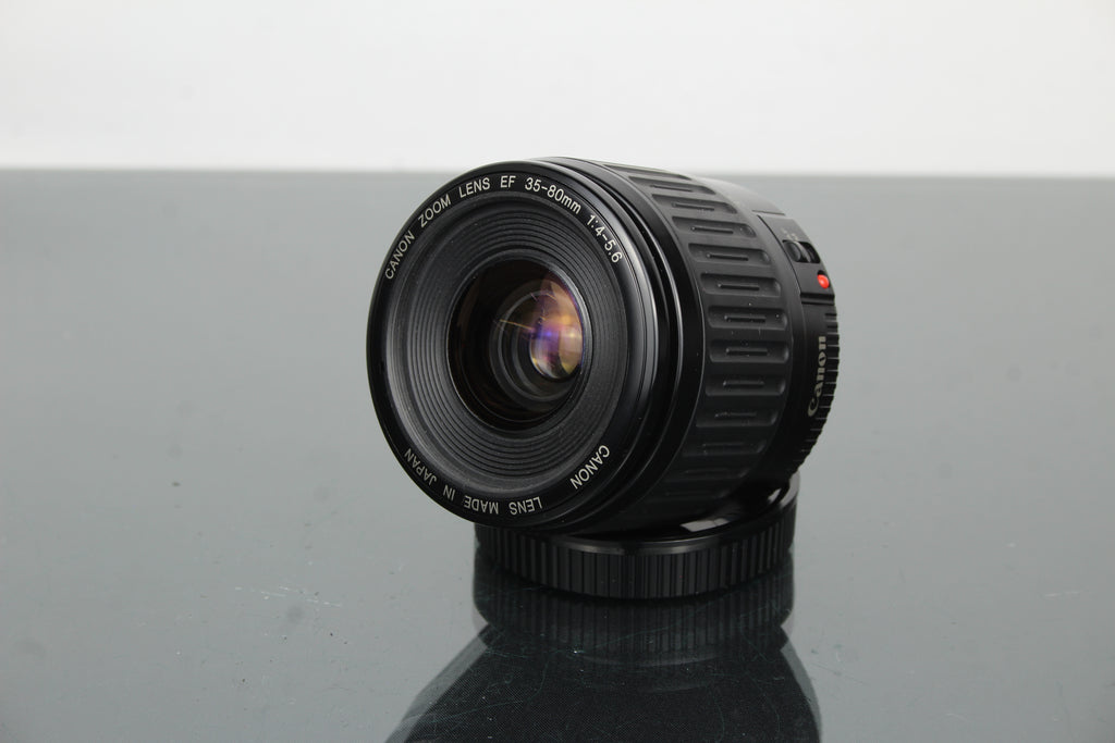 Canon Zoomlens EF 35-80mm 1:4-5.6 + Canon EF-vatting
