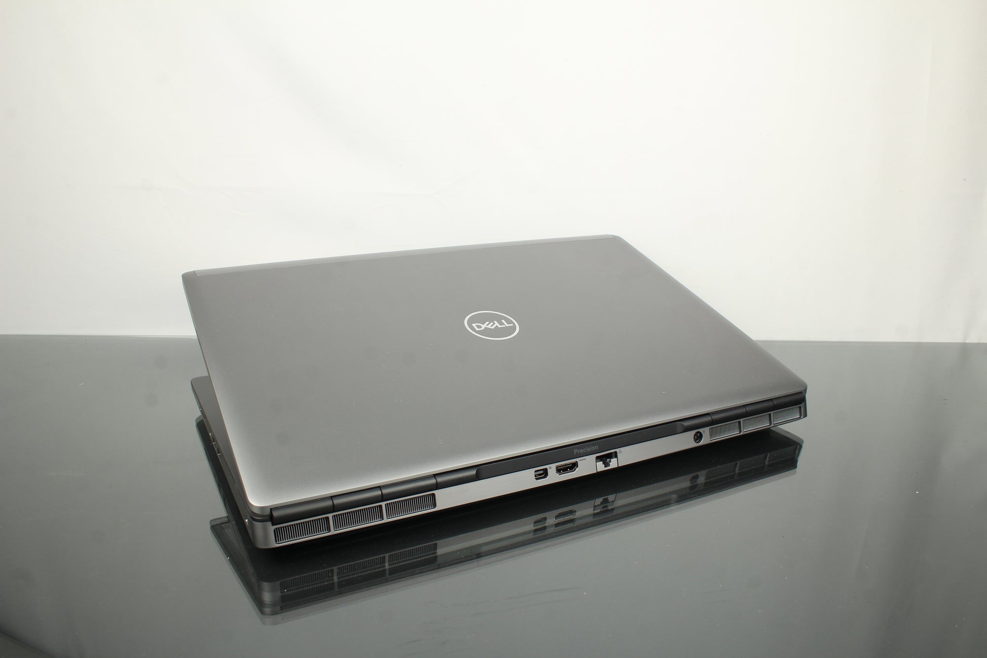 Dell Precision 7760 - 9I 11th generation 16GB RAM 500GB SDD - Attention Qwerty Spanish!
