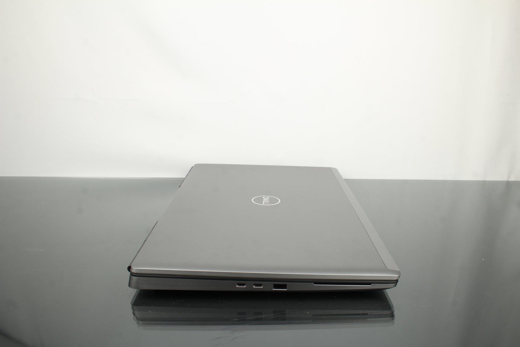 Dell Precision 7760 - 9I 11th generation 16GB RAM 500GB SDD - Attention Qwerty Spanish!