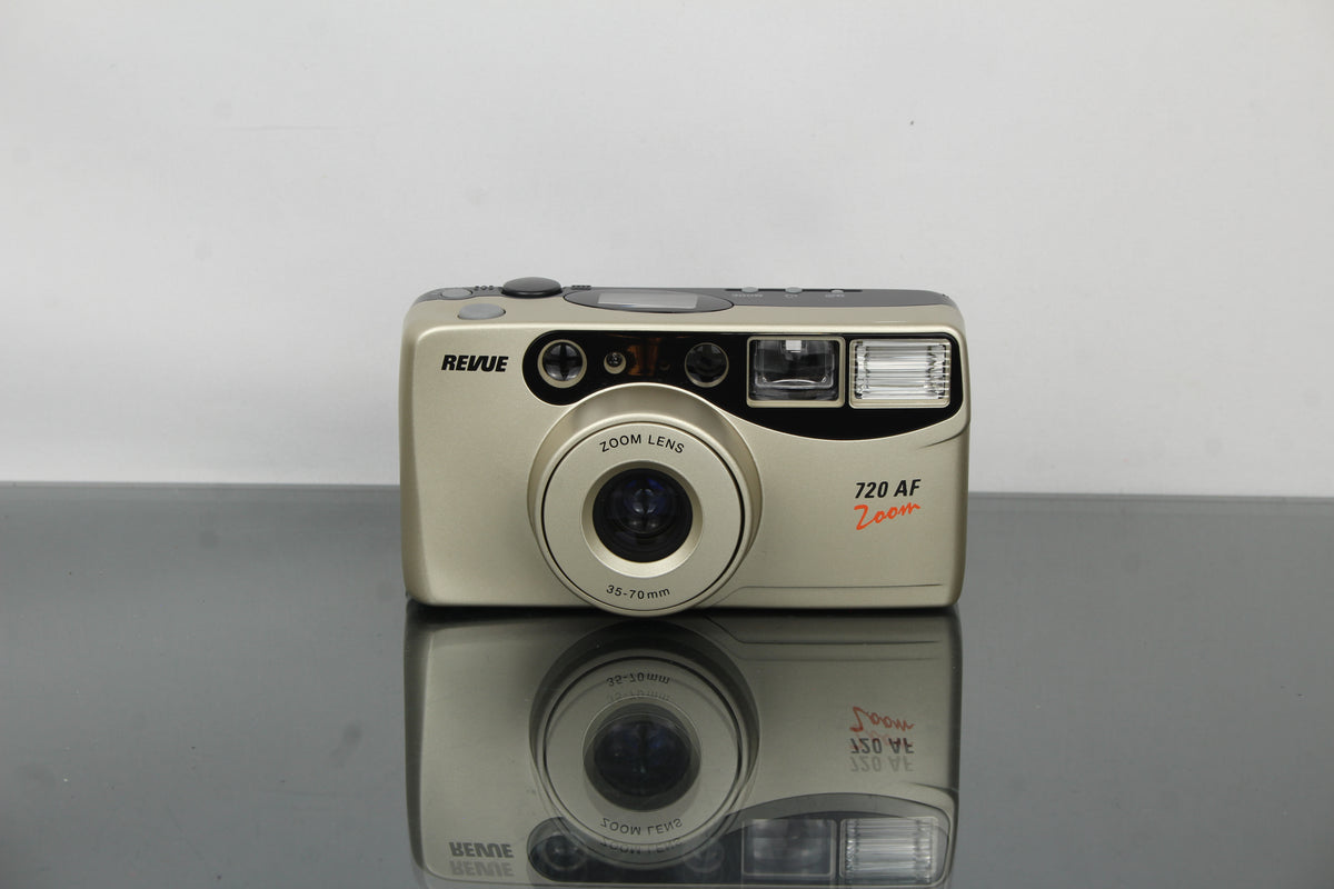 Revue 720 AF Zoom