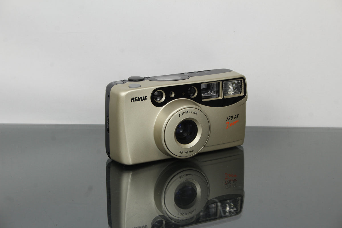 Revue 720 AF Zoom