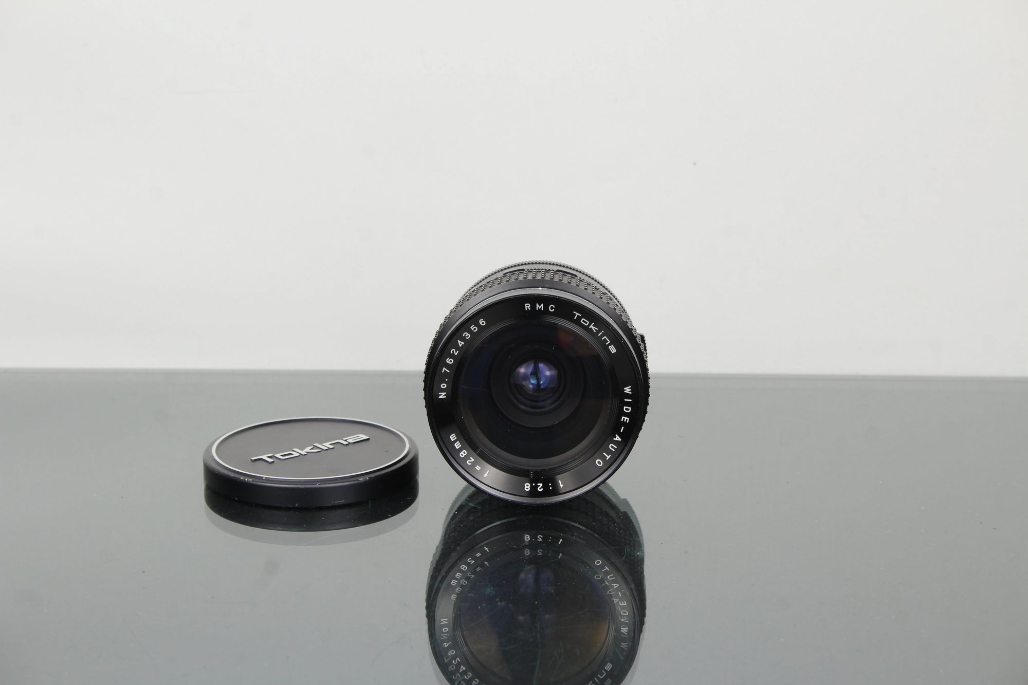 Tokina Wide-Auto 1:2.8 f=28mm M42 Bevestiging