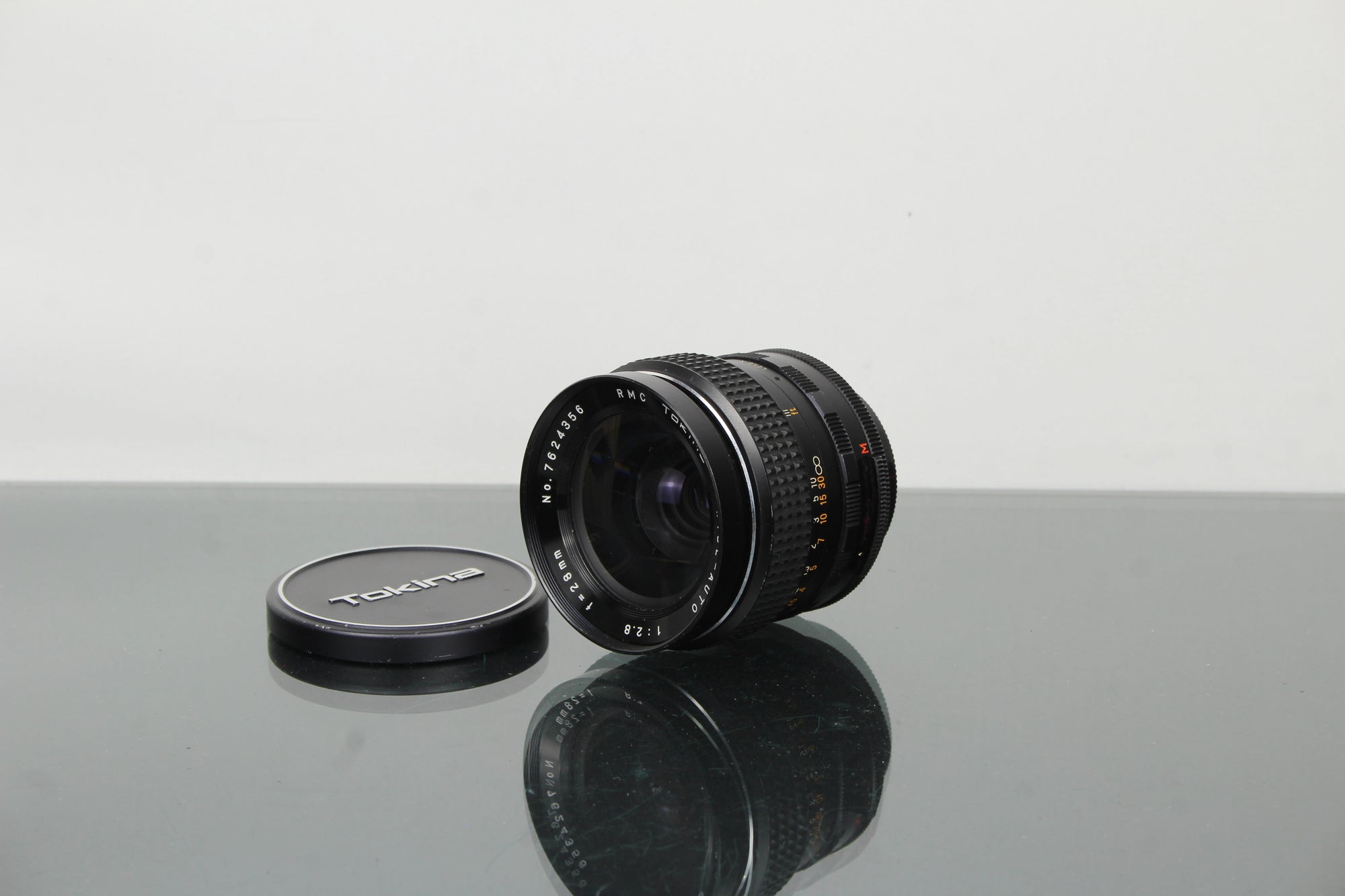 Tokina Wide-Auto 1:2.8 f=28mm M42 Bevestiging