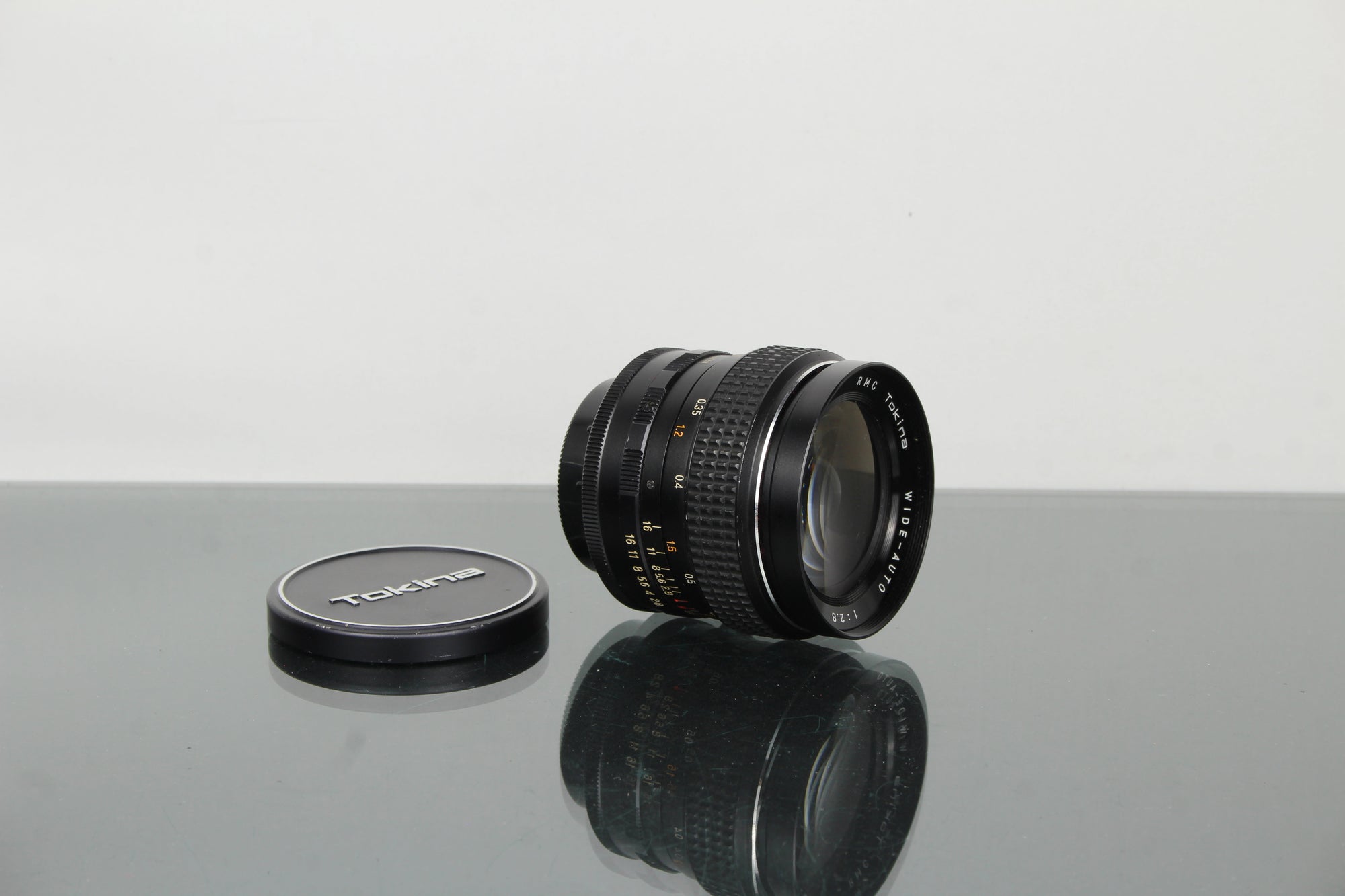 Tokina Wide-Auto 1:2.8 f=28mm M42 Bevestiging