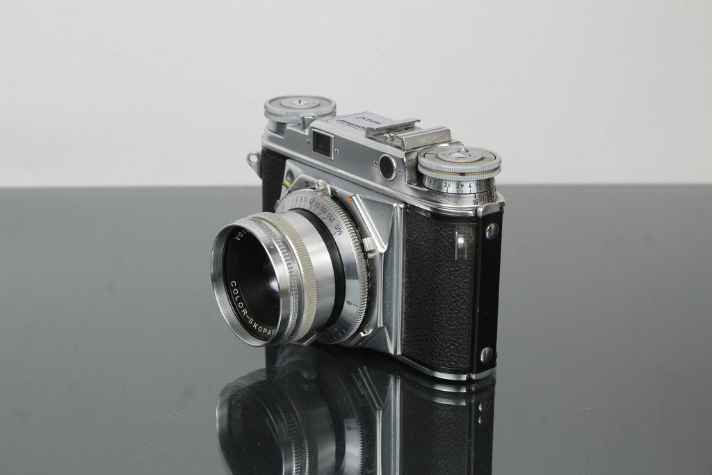 Voigtländer Prominent + 50mm f/1.5 Nokton-lens
