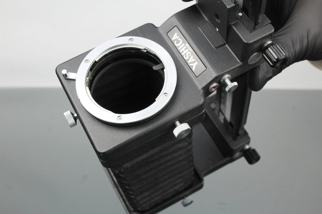 Minolta X-300 + objectif MD Rokkor 50mm 1:1.7 55mm