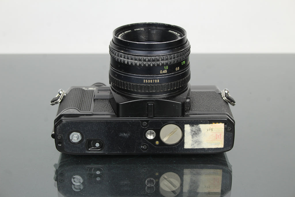Minolta X-300 + objectif MD Rokkor 50mm 1:1.7 55mm