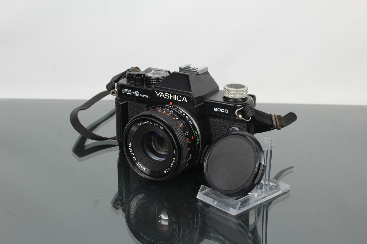 Yashica FX-3 super 2000 + objectif ML 50mm 1:1.9