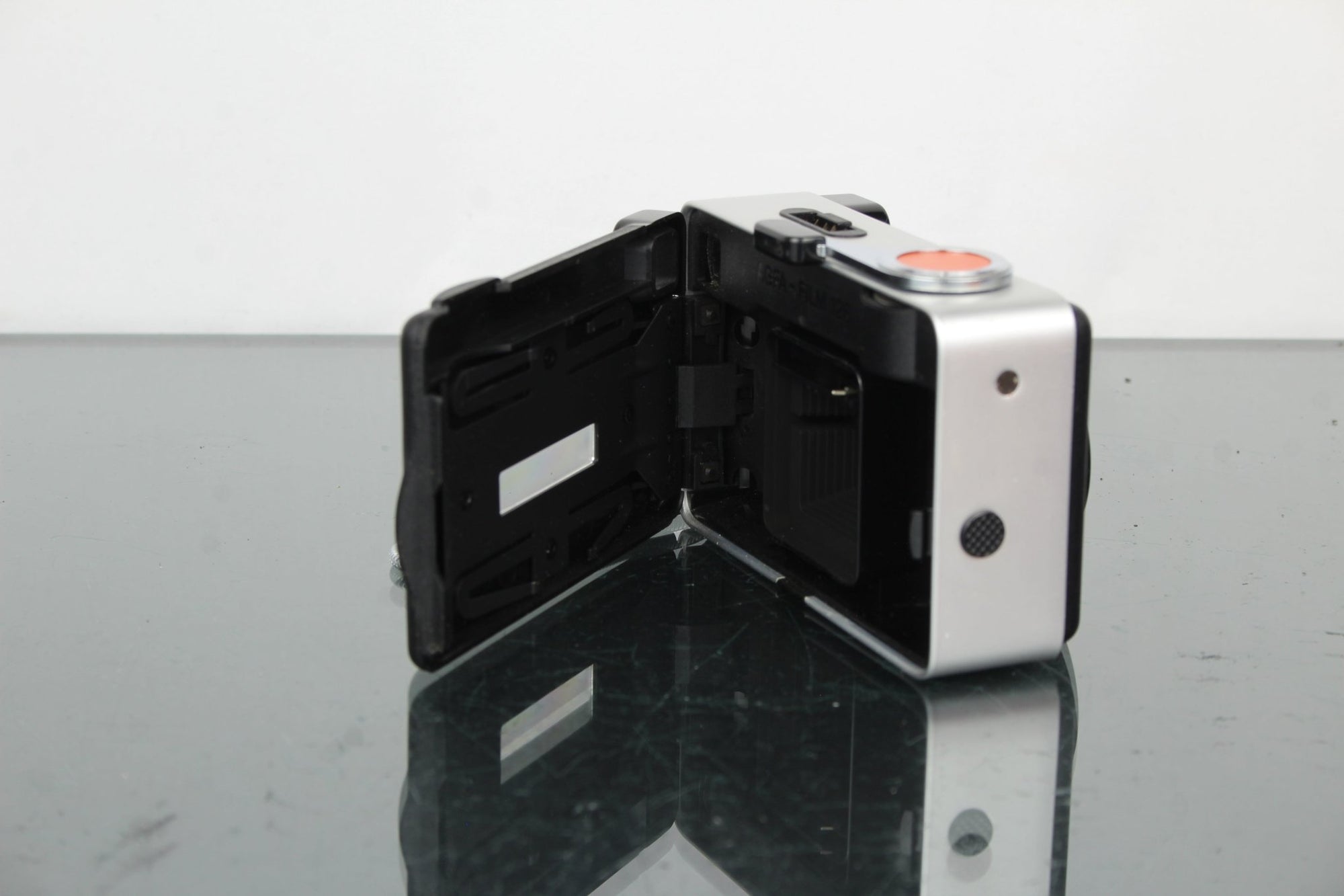 Agfamatic 108 - Dutch|Thrift