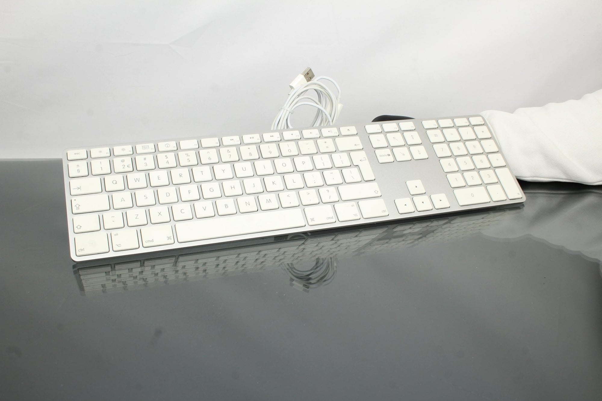 Apple A1243 Keyboard - Dutch|Thrift