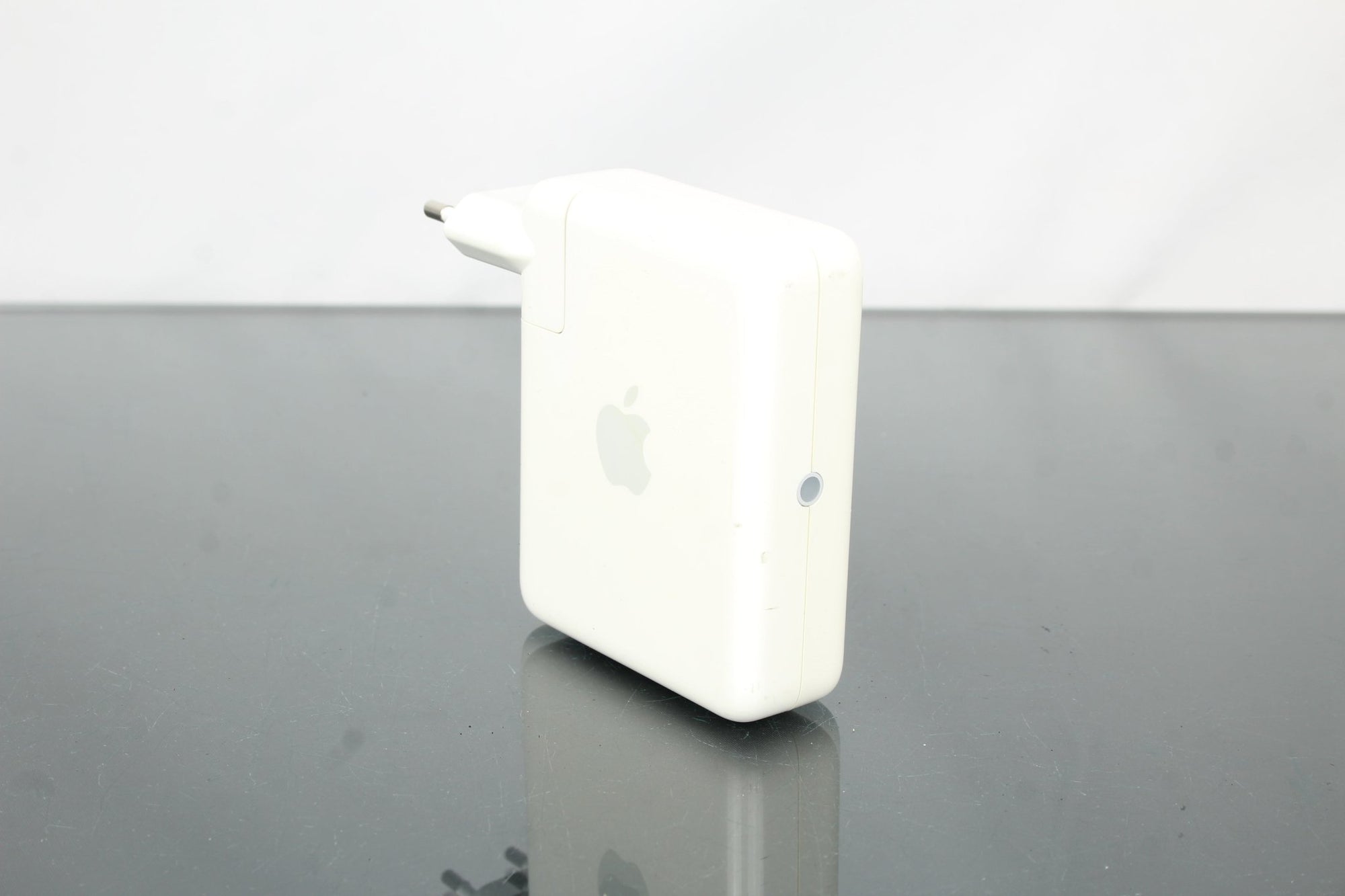 Apple A1264 - Dutch|Thrift