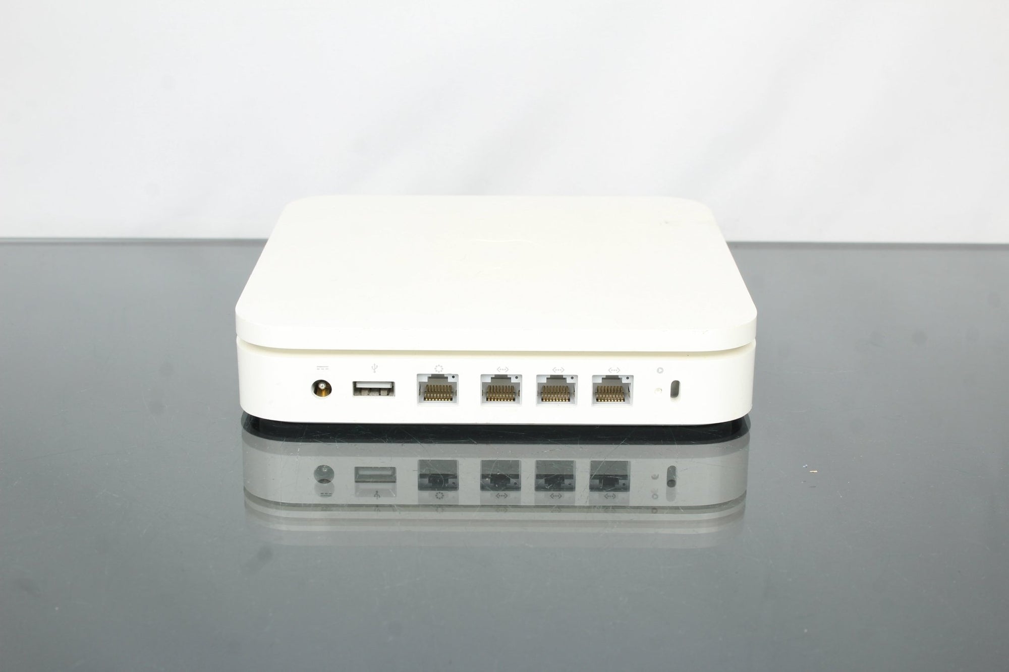 Apple A1408 - Dutch|Thrift