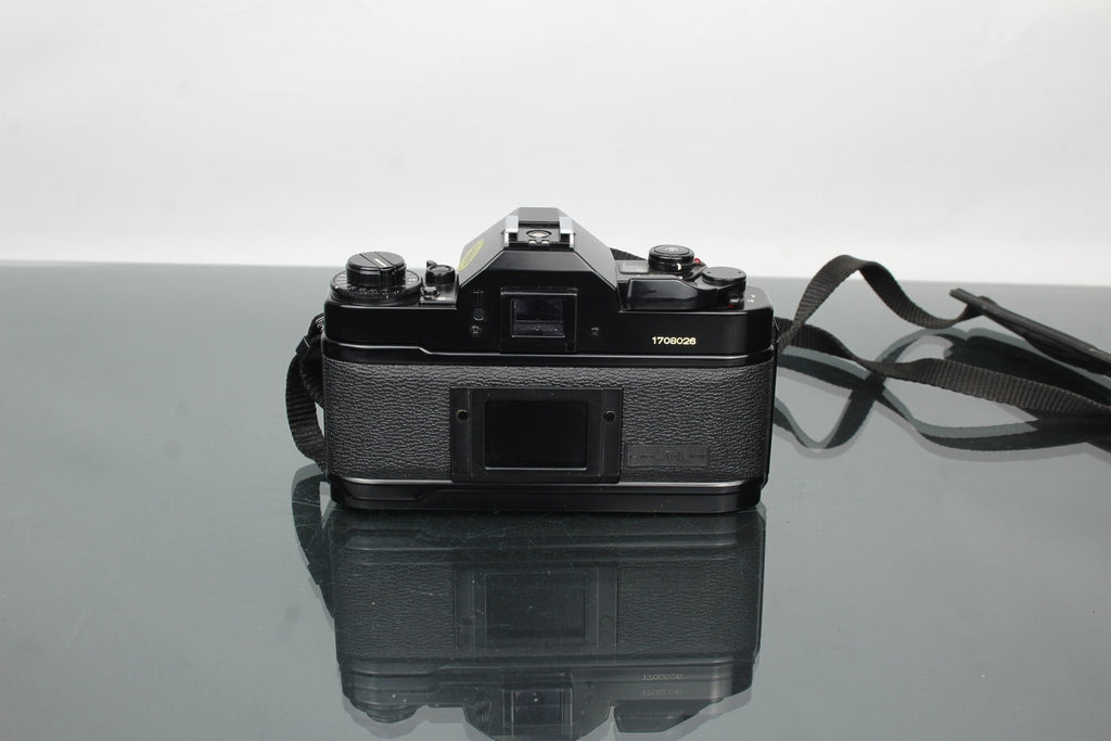 Canon A - 1 - Dutch|Thrift