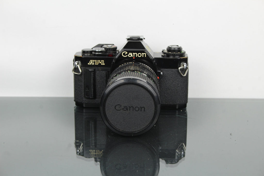 Canon AV - 1 + FD Zoom Lens 35 - 70mm 1:4 - Dutch|Thrift